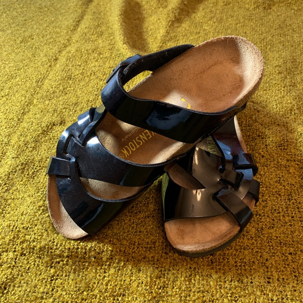Cute & comfy Birkenstock Pisa Sandal!